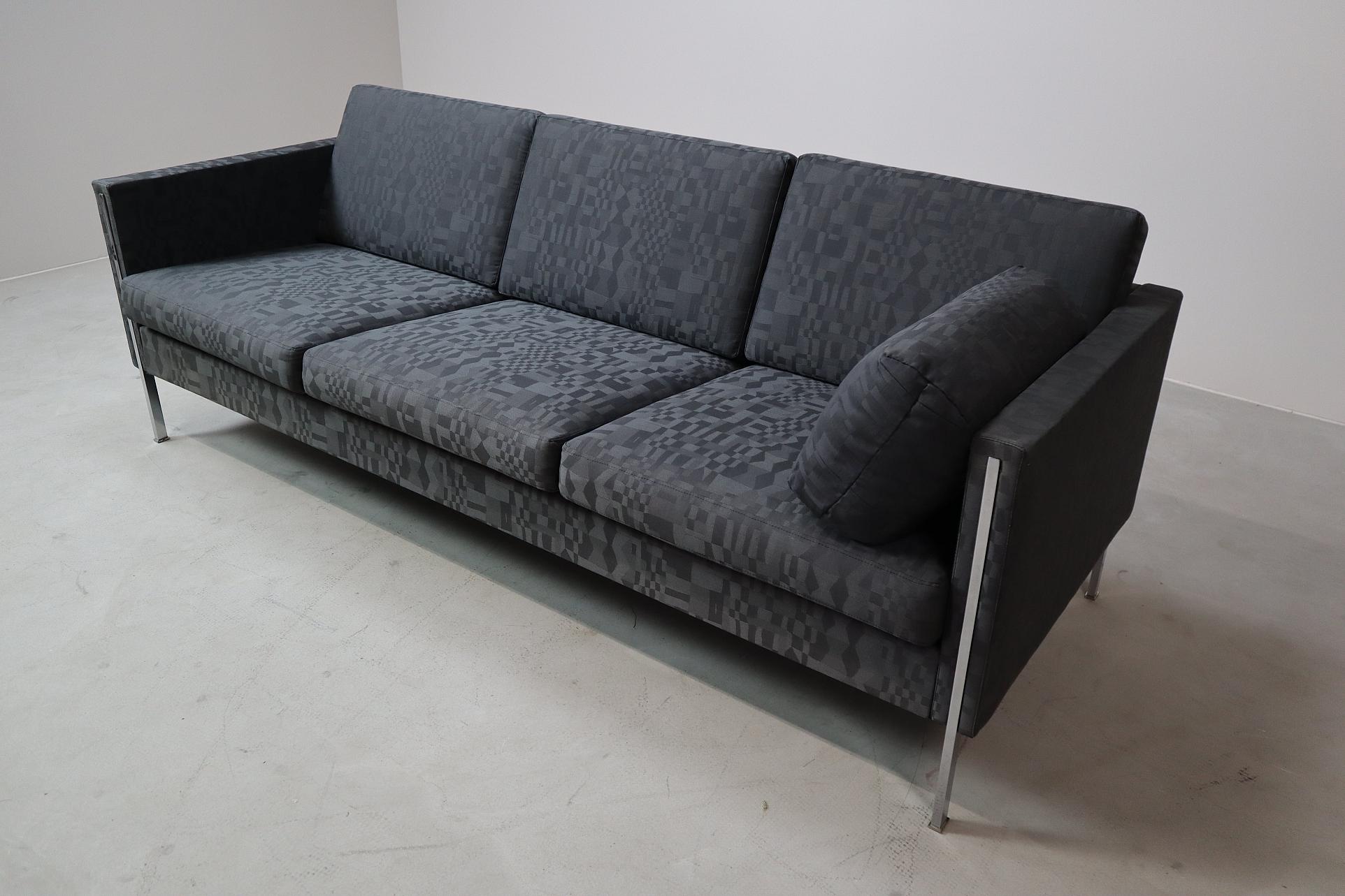 442 sofa by Pierre Paulin for Artifort