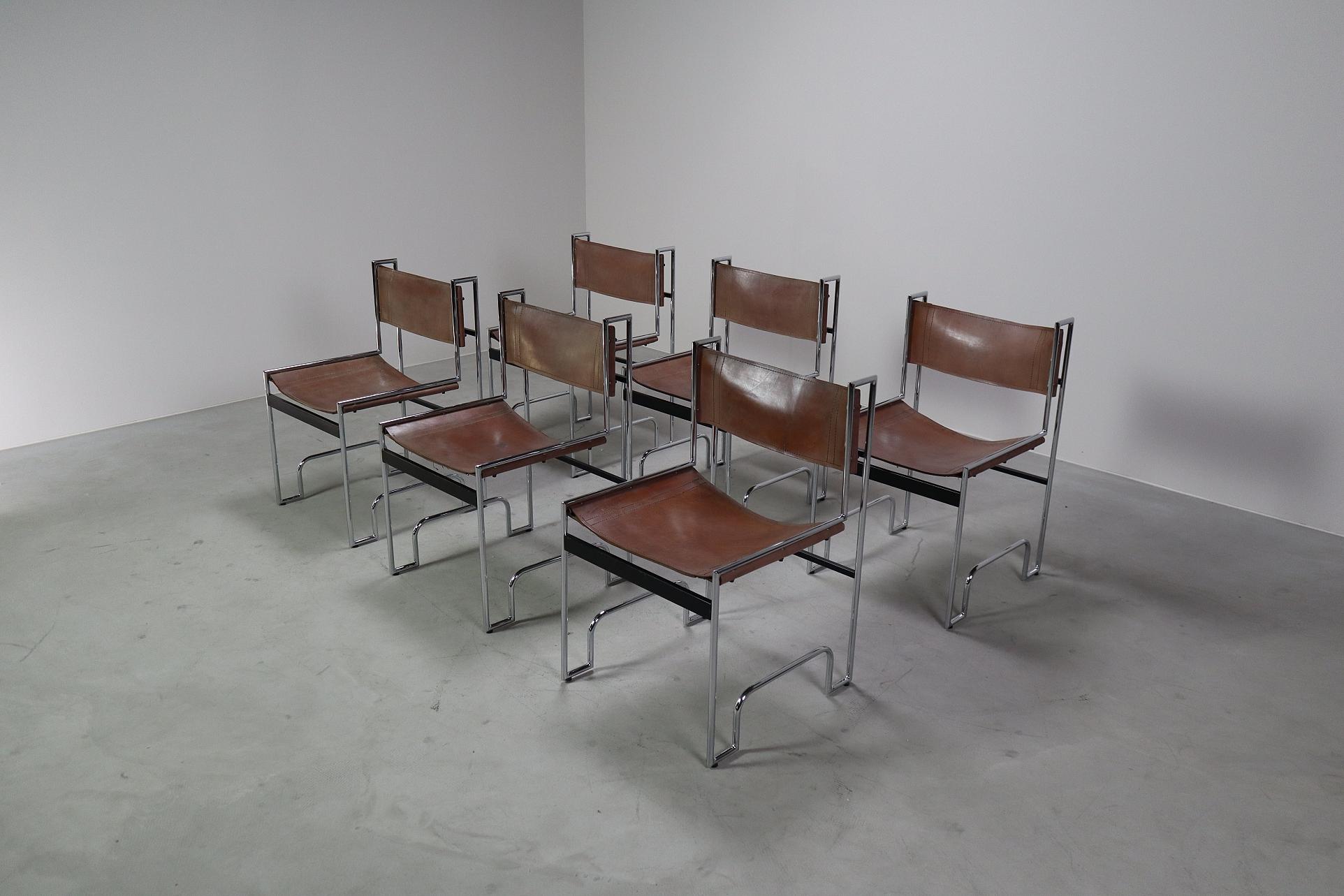 Six modernist dining chairs 1970s